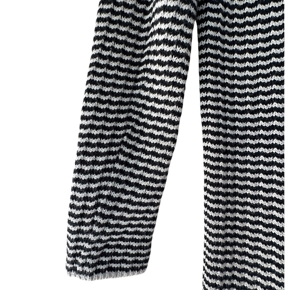 CABI | NWOT FERGIE SPLIT FRONT & BACK COWL NECK COTTON SWEATER BLACK & WHITE SM - Picture 7 of 12